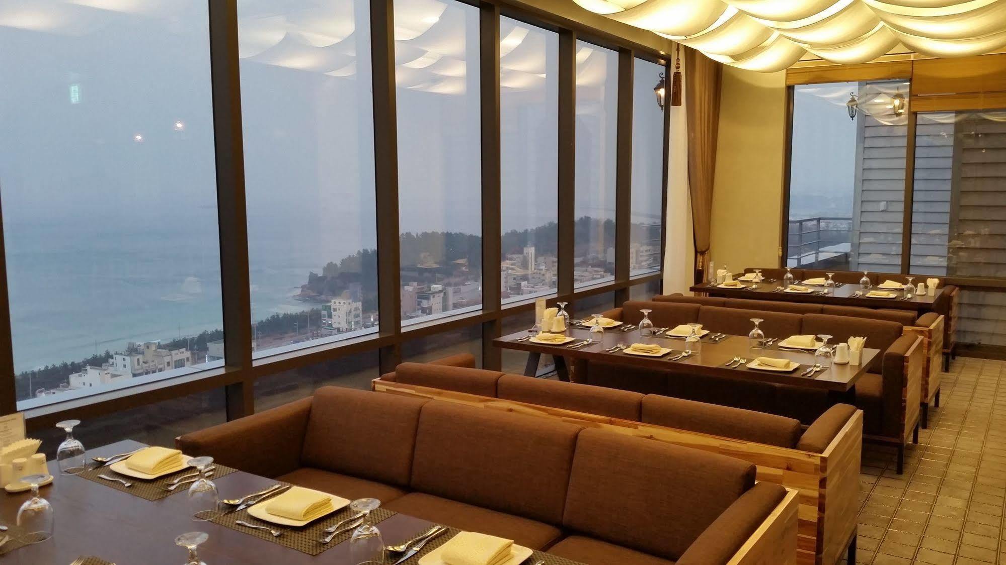 Hyunjin Tourist Hotel Тонге Екстер'єр фото