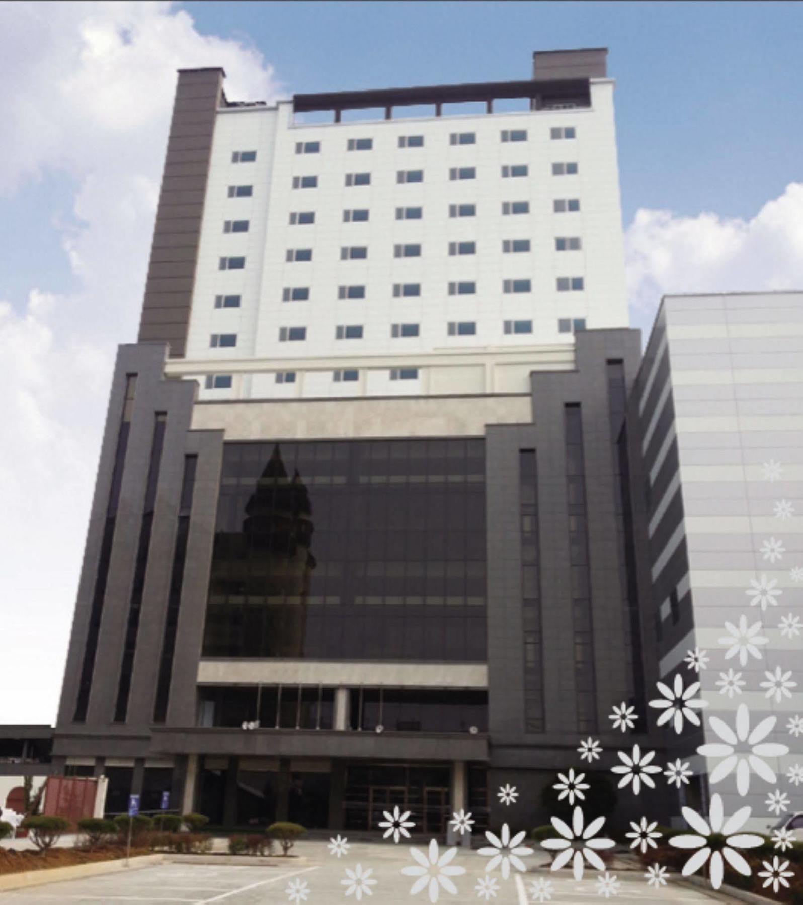 Hyunjin Tourist Hotel Тонге Екстер'єр фото